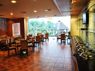 Jade Beach Resort Tirupporur Exterior photo