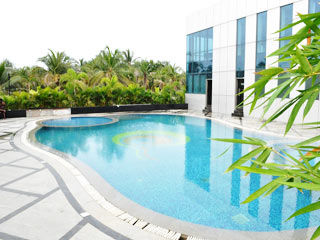 Jade Beach Resort Tirupporur Exterior photo